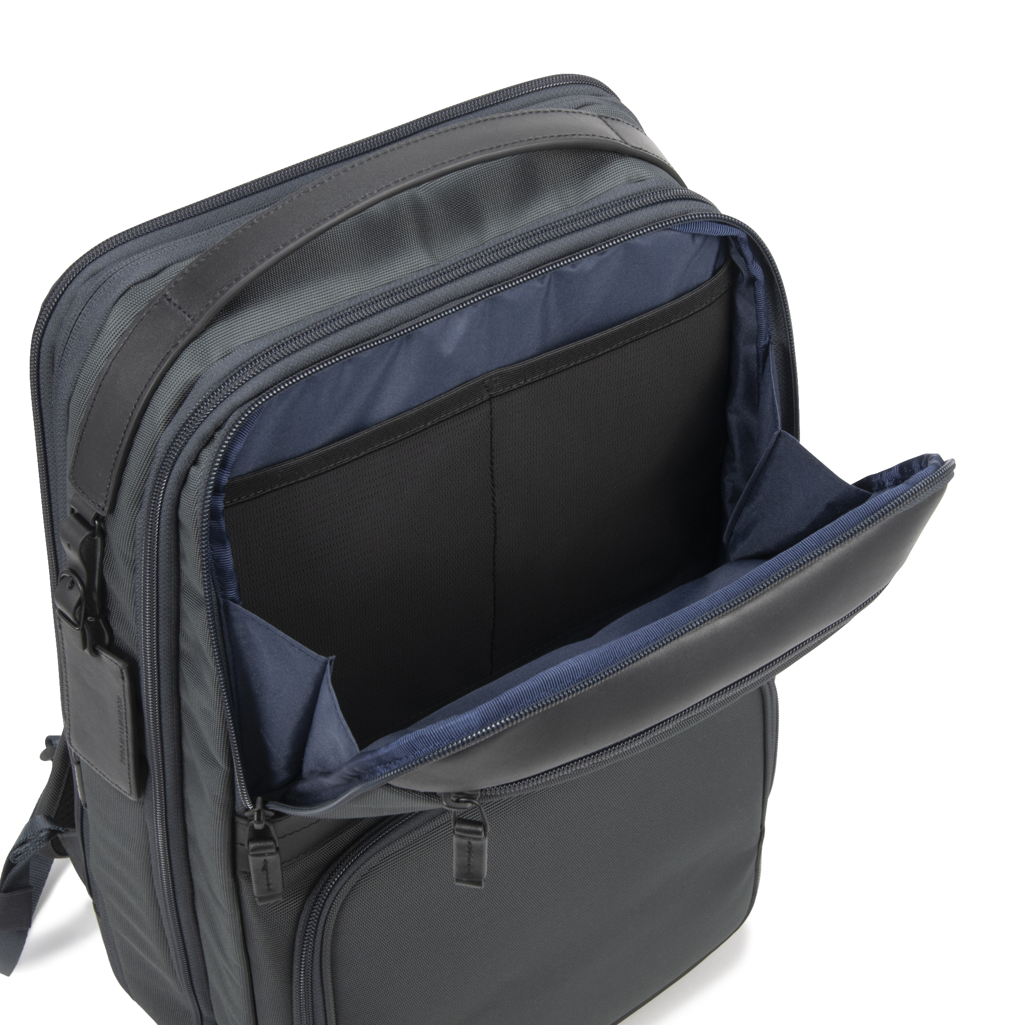 【ゼロハリバートン】ZEST3 ゼスト バックパック 拡張 Expandable Large Backpack B4/15.6" PC 81732 01:ブラック バックパックL