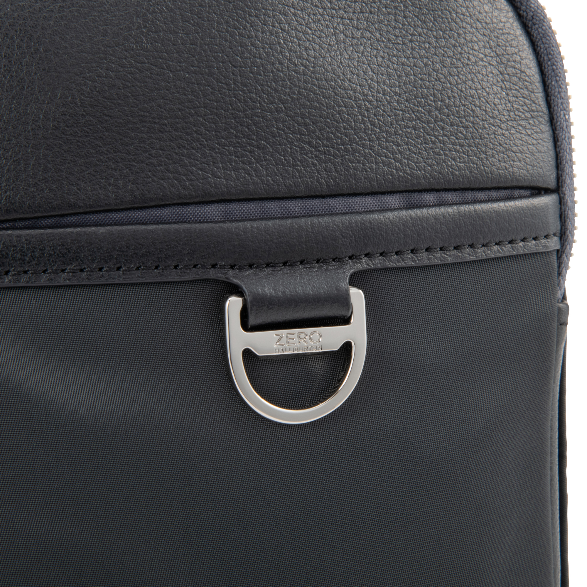 【ゼロハリバートン】UE Collection カジュアルバッグ ミニショルダー Round-Zip Mini Shoulder 81751 01:ブラック ミニショルダー