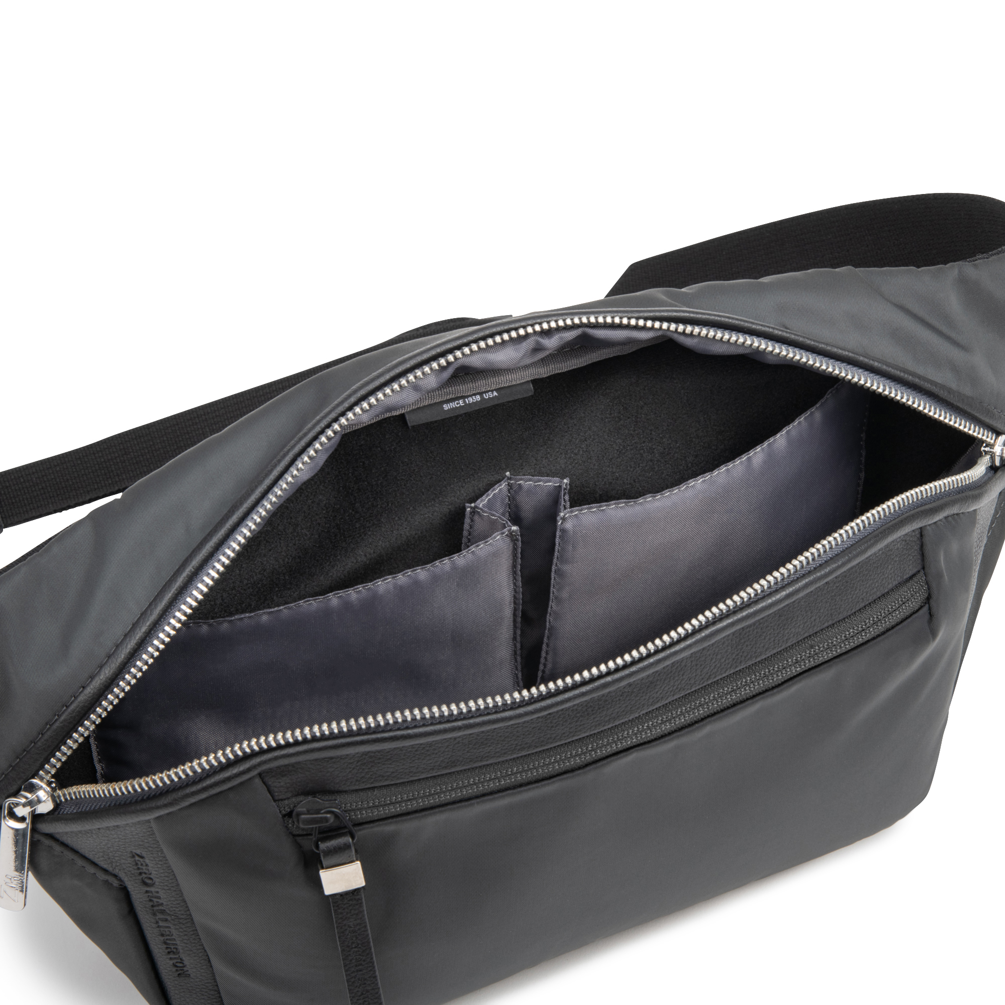 【ゼロハリバートン】UE Collection カジュアルバッグ スリングバッグ Daily Slingbag 81754 01:ブラック ボディバッグ