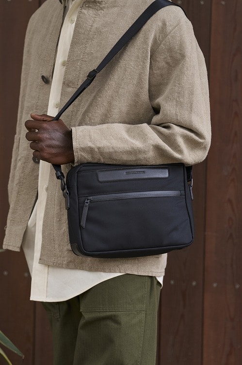 【ゼロハリバートン】Cipher Quiet/サイファークワイエット ショルダーバッグ カジュアルバッグ Horizontal Shoulder Bag 送料無料 81531 01:ブラック 横型ショルダー