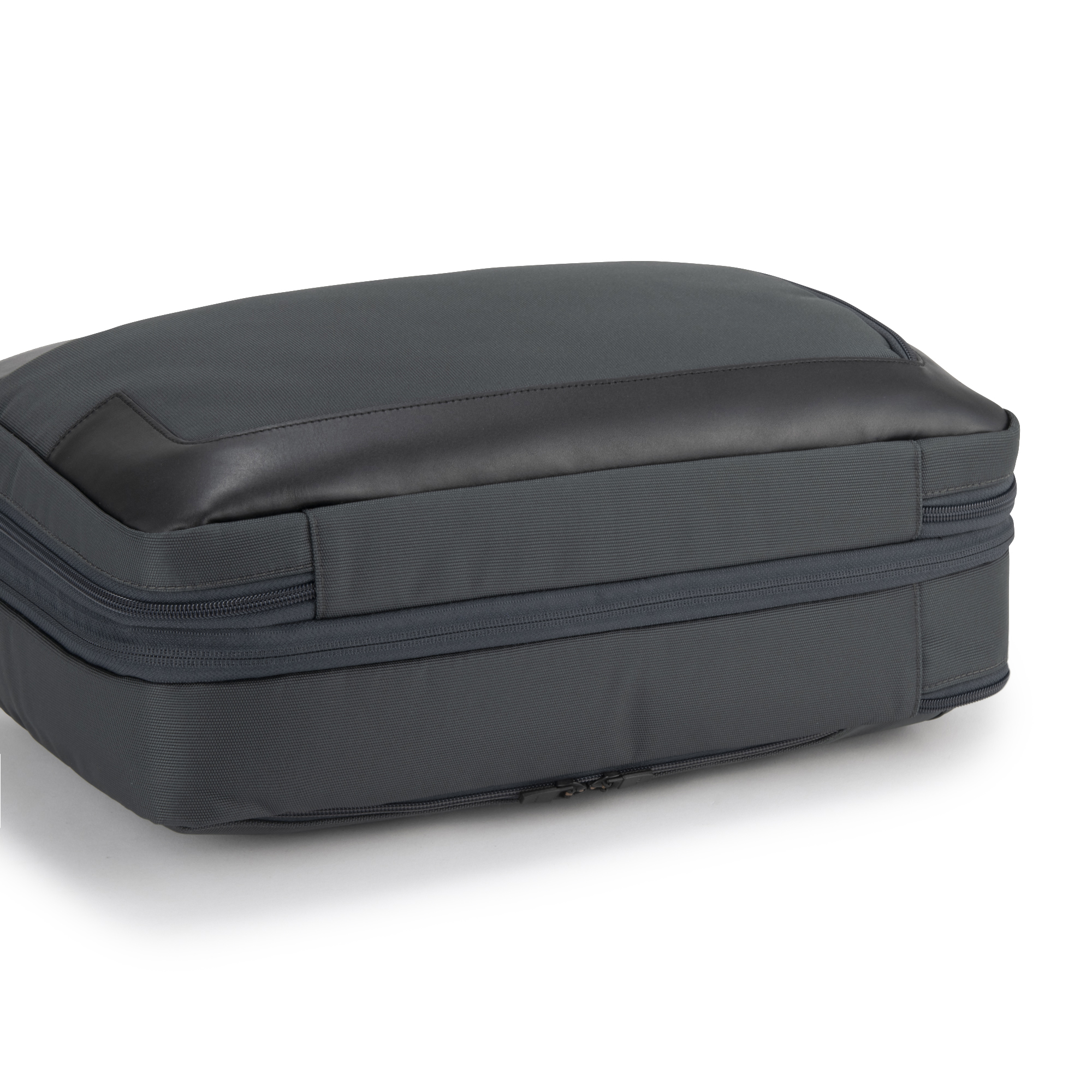 【ゼロハリバートン】ZEST3 ゼスト ブリーフケース リュック 拡張 Expandable 2WAY Briefcase B4/15.6" PC 81736 01:ブラック 2WAYブリーフケース
