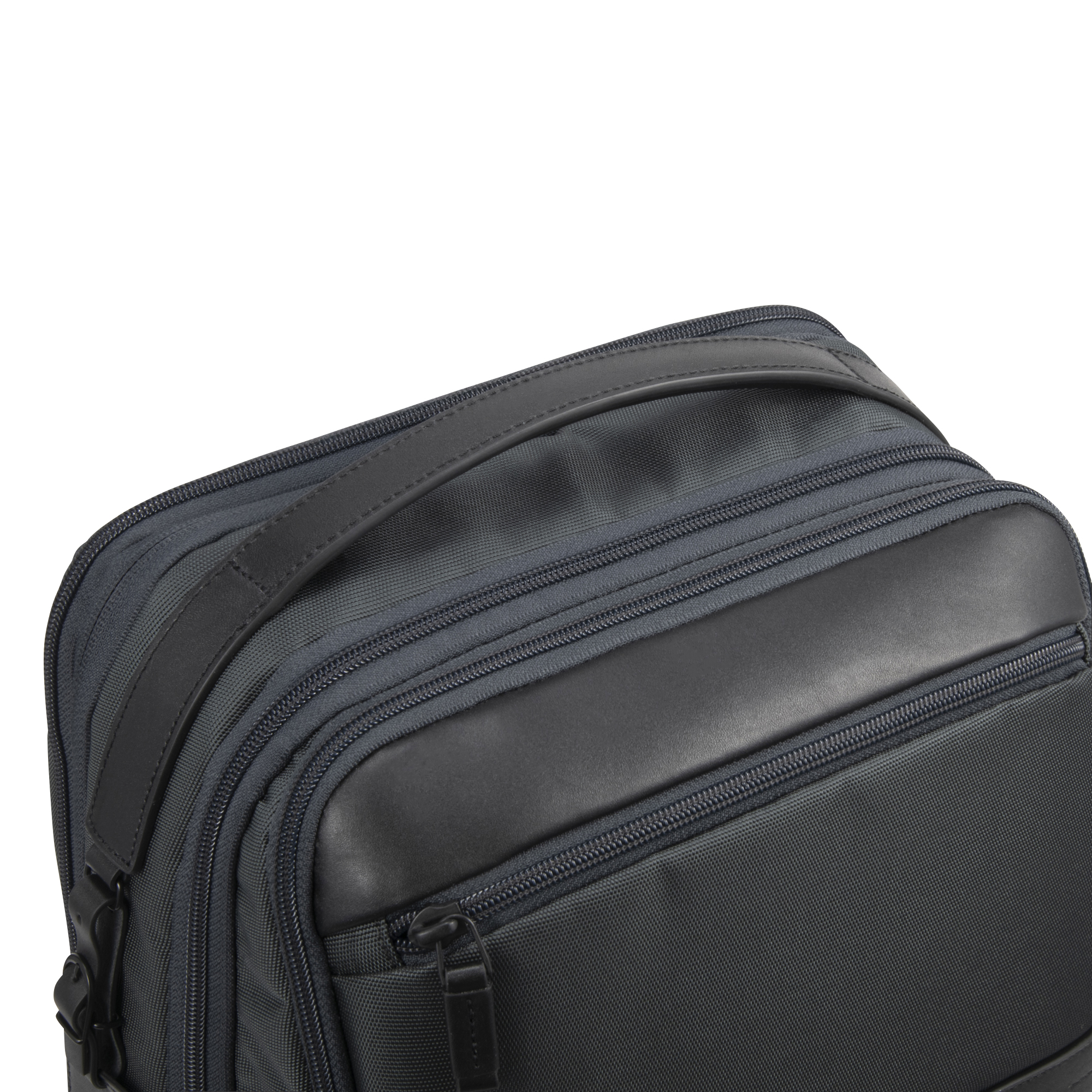 【ゼロハリバートン】ZEST3 ゼスト バックパック 拡張 Expandable Large Backpack B4/15.6" PC 81732 01:ブラック バックパックL
