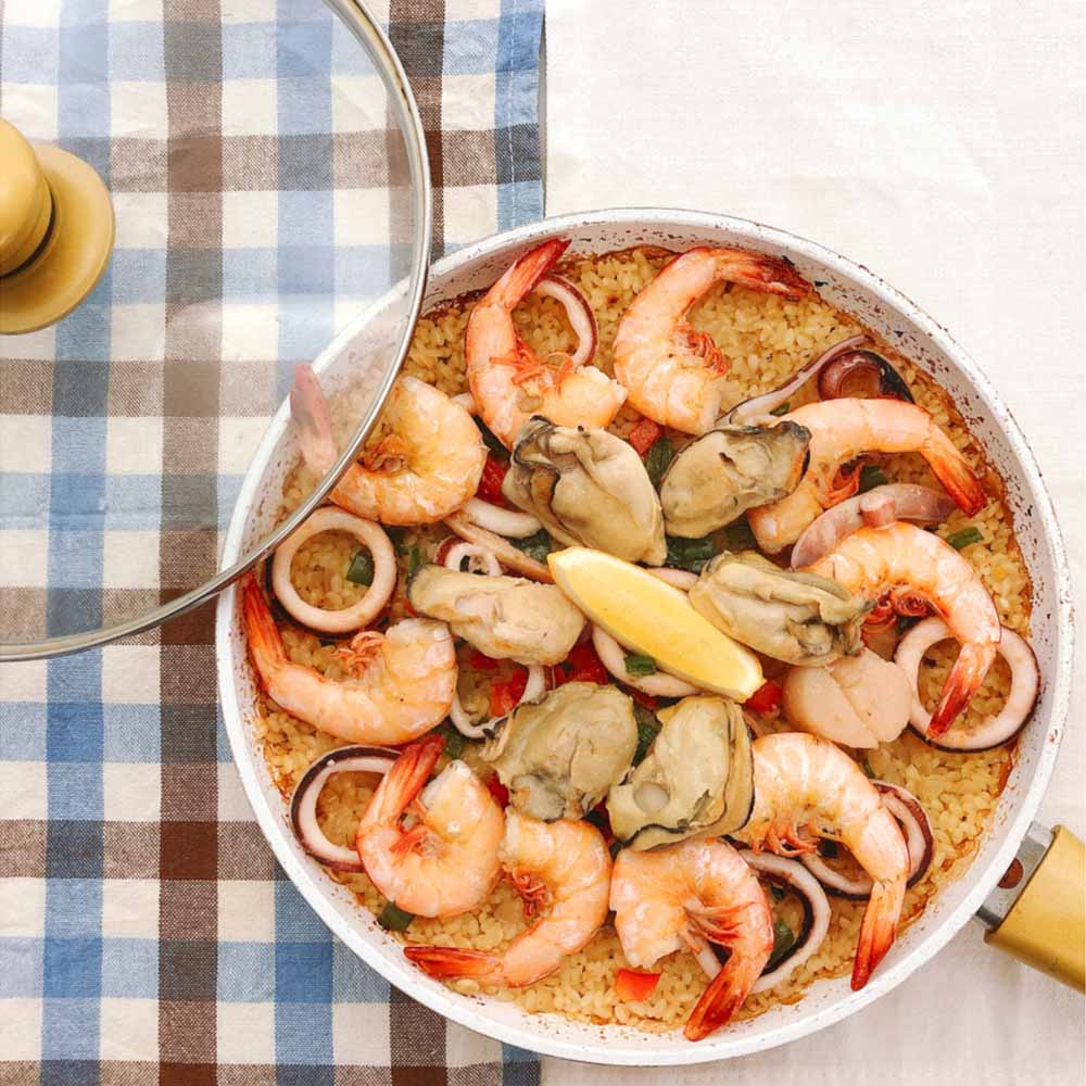 ［5倍マイル！本日2/27迄］【冷凍】ホリ フライパンで簡単 牡蠣のパエリアセット 3～4人前 【時間指定不可】【代引不可】【同梱不可】【プラザセレクト】