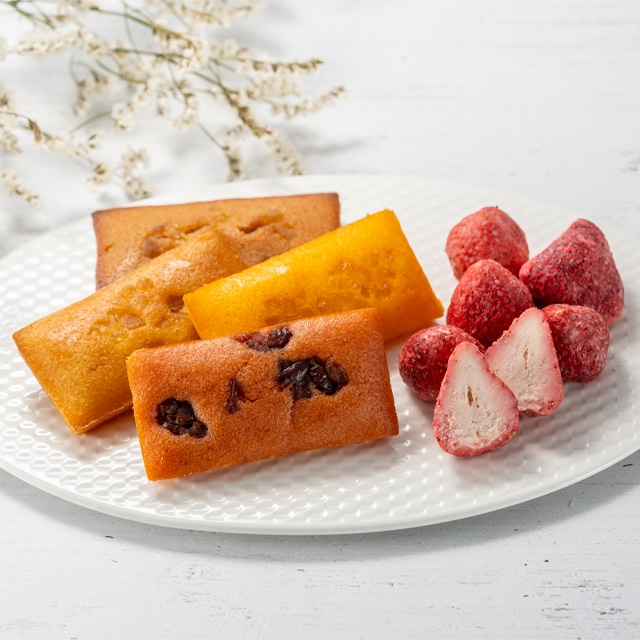 お歳暮 クリスマス 2025 チョコレート お菓子 スイーツ 贈り物 ギフト 千疋屋 パティスリー銀座千疋屋 【冬季限定】いちごショコラ＆フィナンシェ