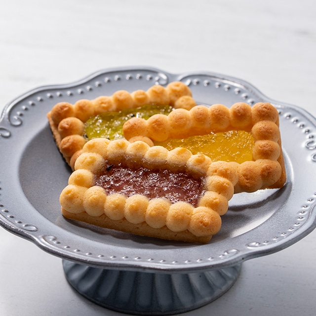 お歳暮 クリスマス 2025 焼き菓子 クッキー 詰合せ お菓子 スイーツ 贈り物 ギフト 千疋屋 パティスリー銀座千疋屋 銀座ジェムクッキー15個