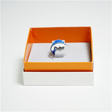 [SINA COVA(シナコバ)]ラペルピン ゴルフ カジキ 57001100