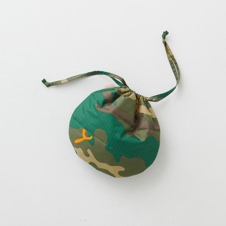 カモフラグリーン