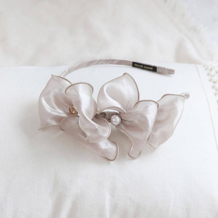 ゴールドベージュ