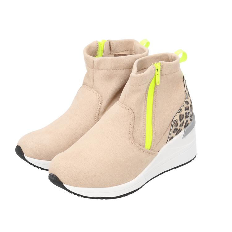 ベージュレオパード