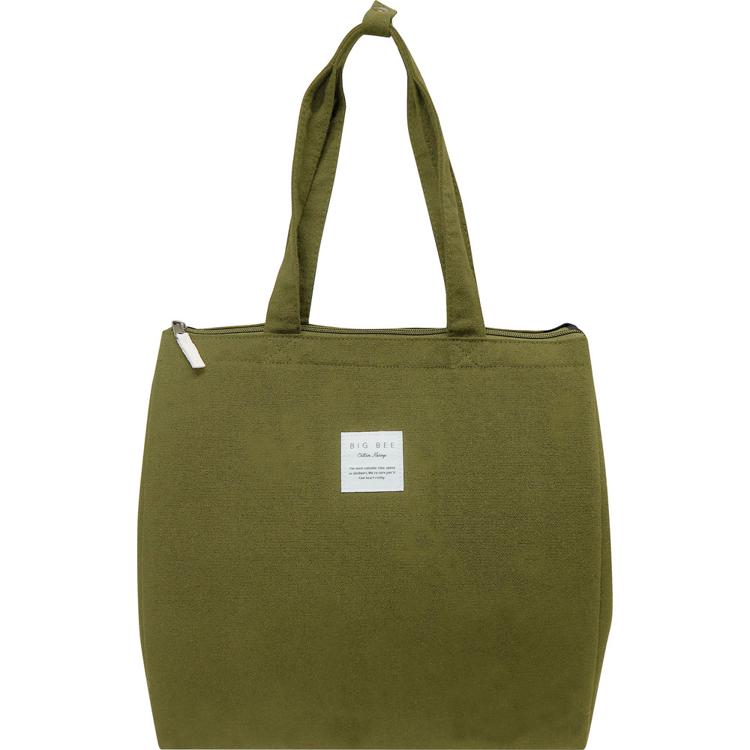 オリーブグリーン