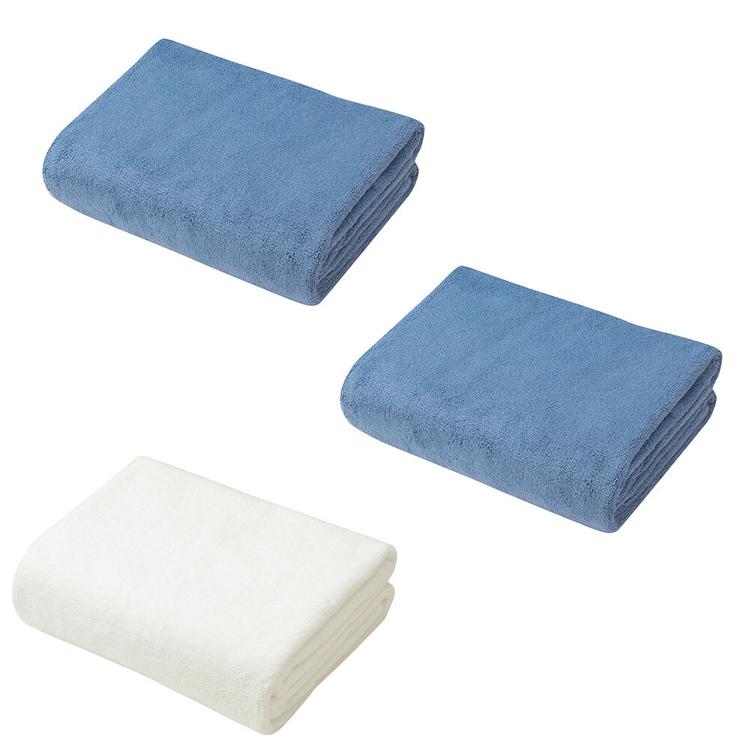 ブルー×ブルー×ホワイト