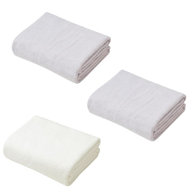 グレー×グレー×ホワイト