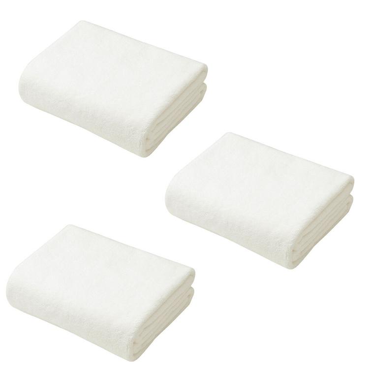 ホワイト×ホワイト×ホワイト