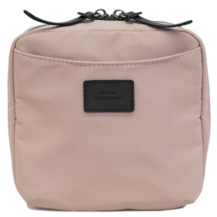 ピンクベージュ