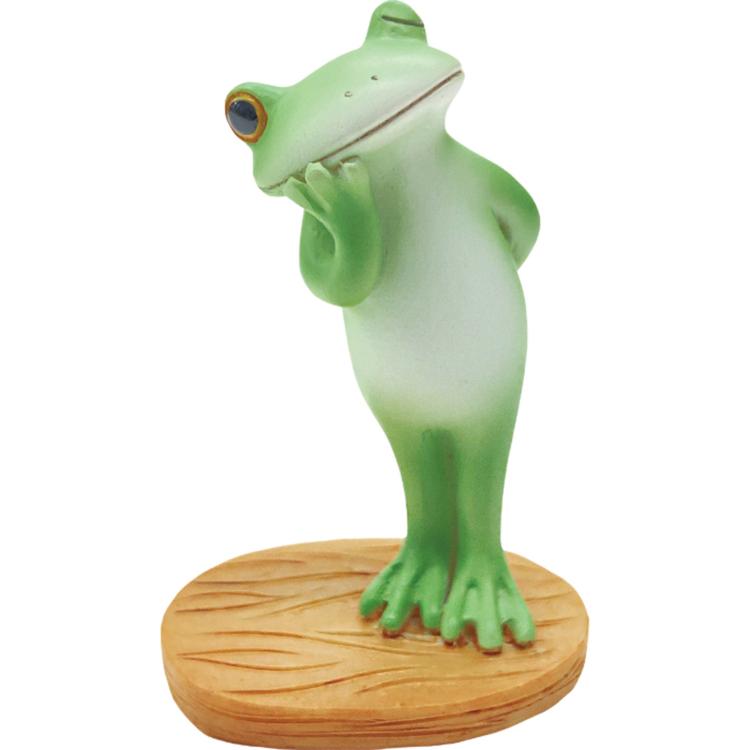 様子をうかがうカエル