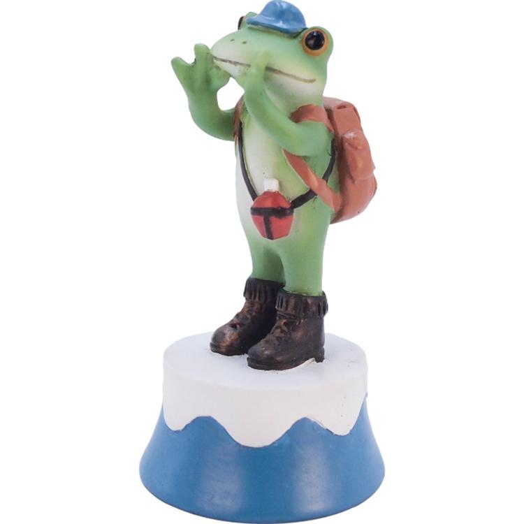 山頂からヤッホーなカエル