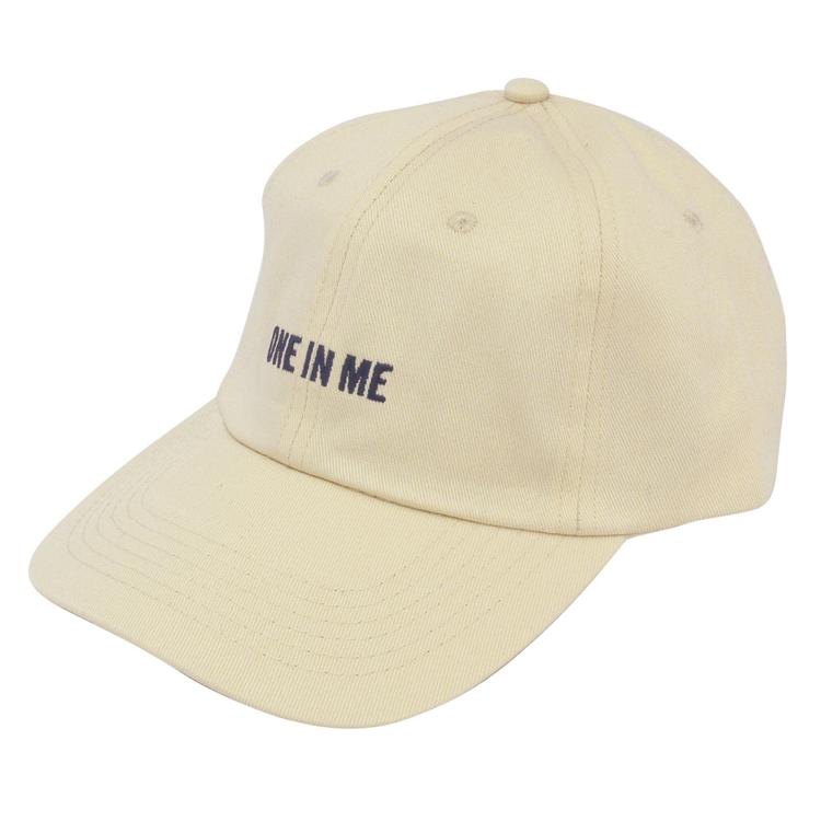 ライトベージュ