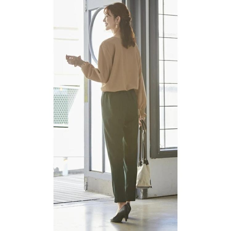 ダークグリーン