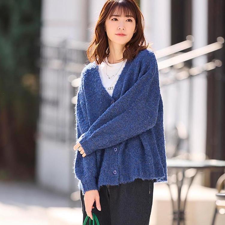 ネイビーブルー