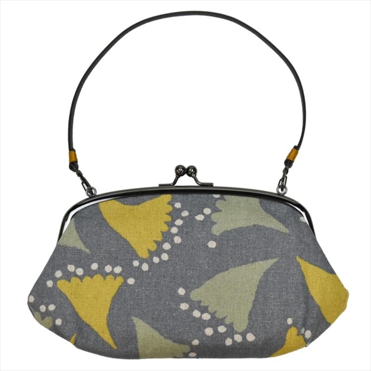 北欧の森.ブルー