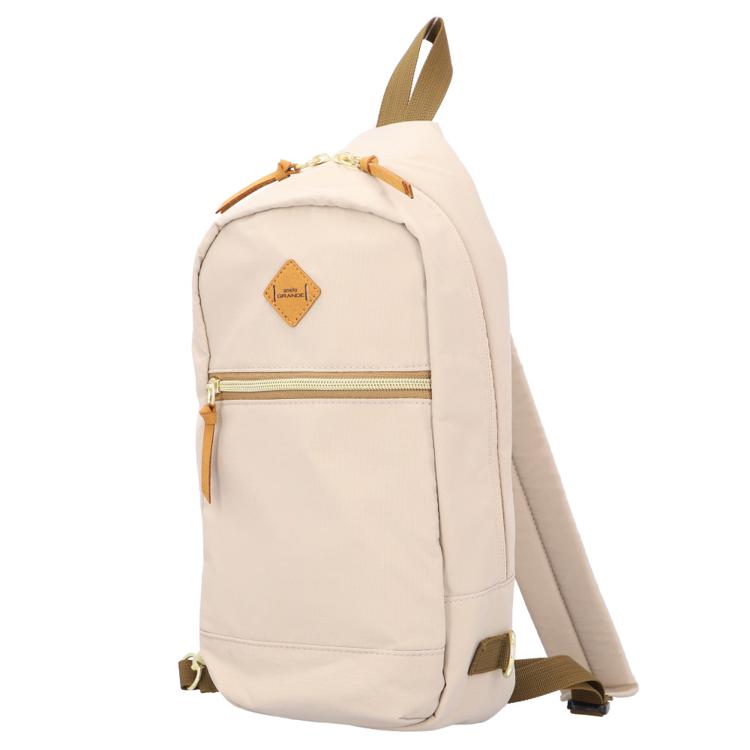 LBE.ライトベージュ