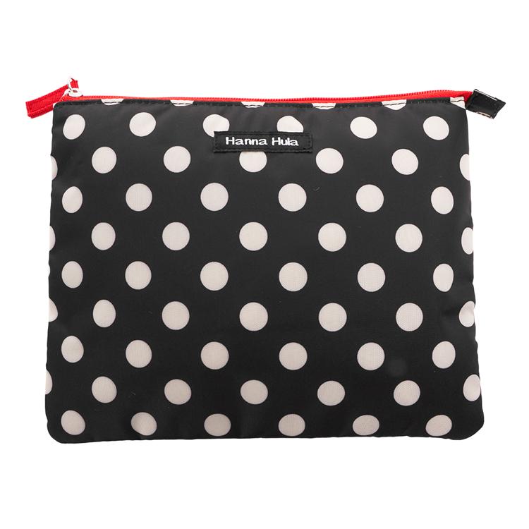 ポルカブラック