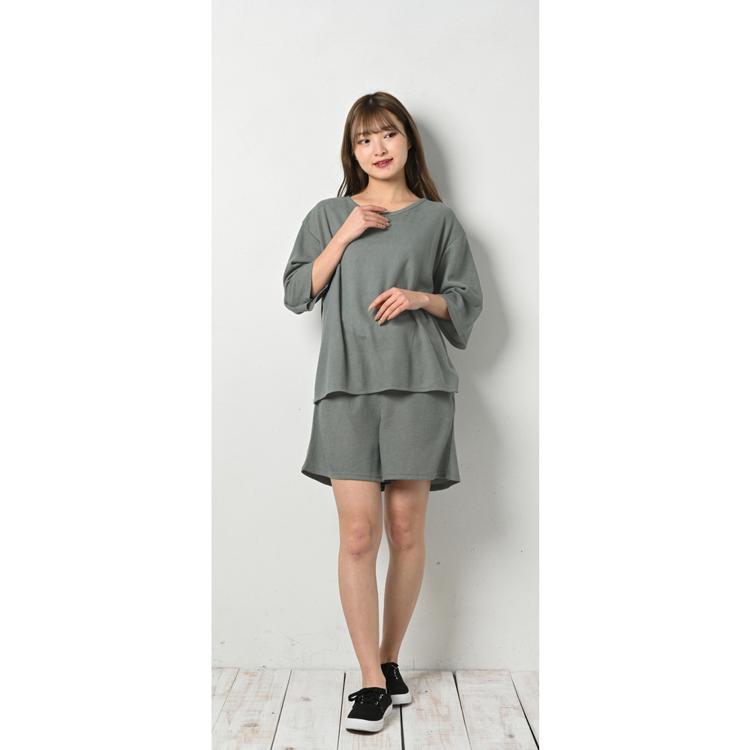 アッシュグレー