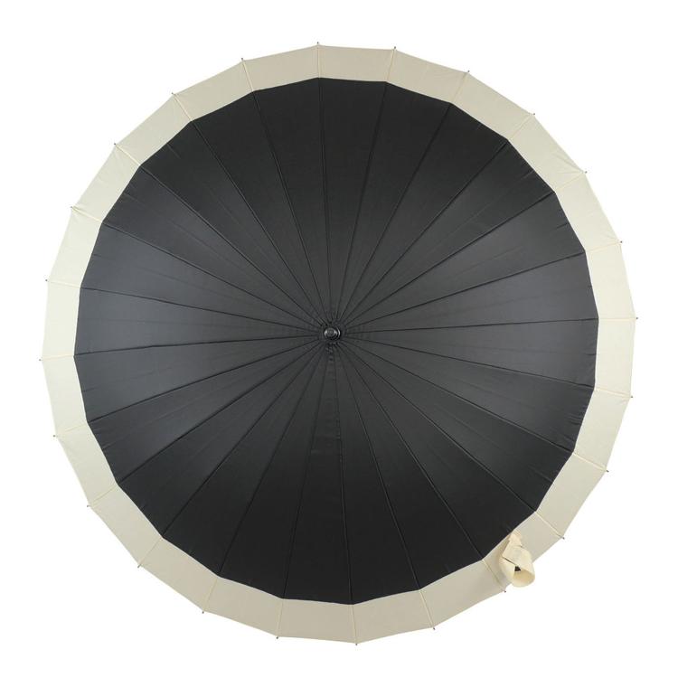 14.黒xアイボリー