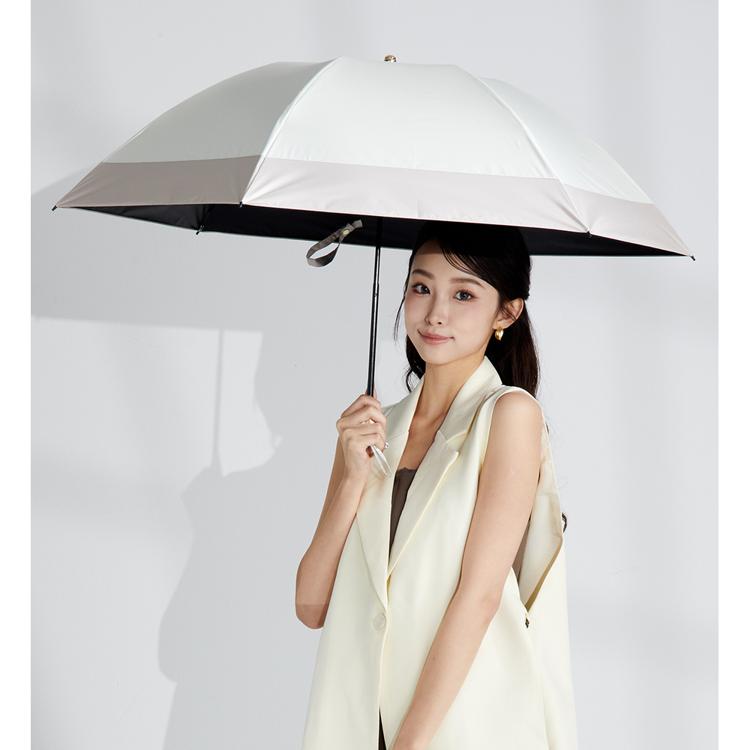 オフ×グレージュ