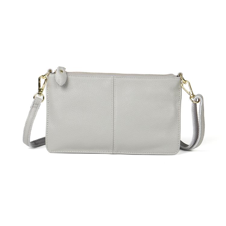 92.ライトグレー