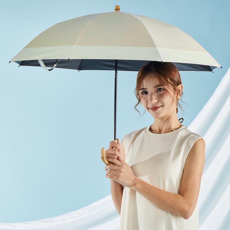 グレージュ×オフ