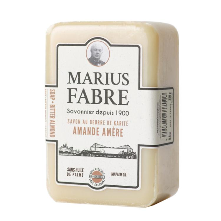 ビターアーモンド