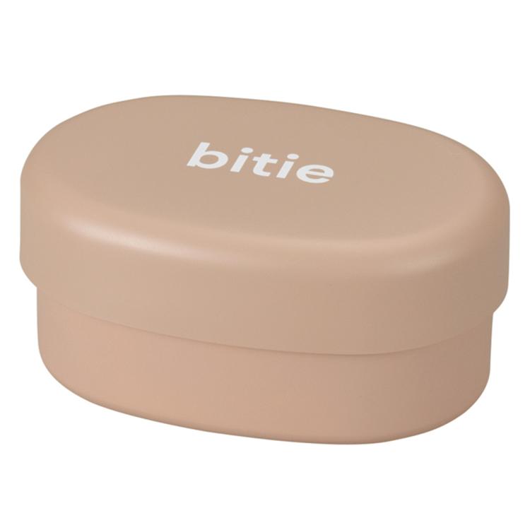 BE（ベージュ）