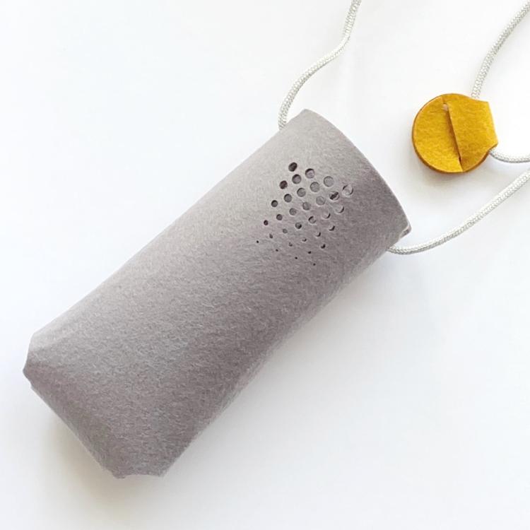 ミディアムグレー