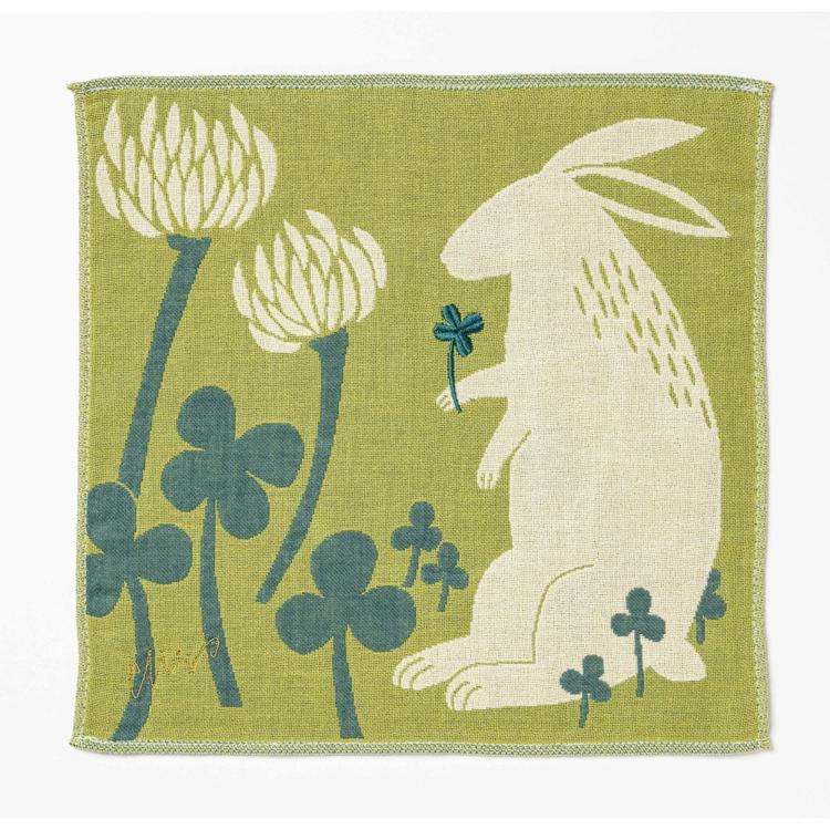 ウサギと白詰草