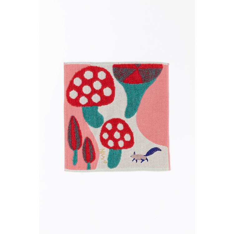 リスと可愛い茸