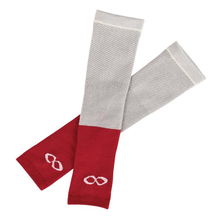 レッドxアイボリー