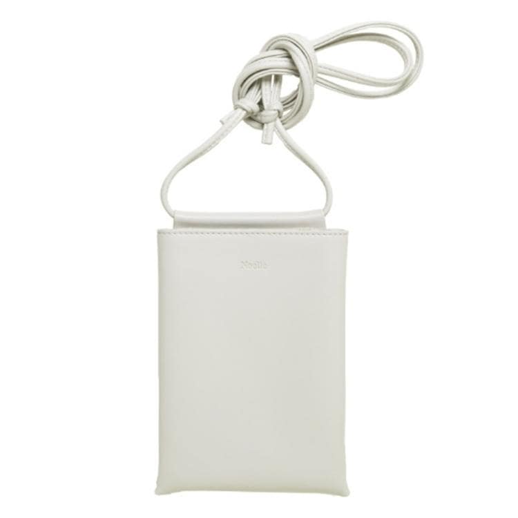 ライトベージュ