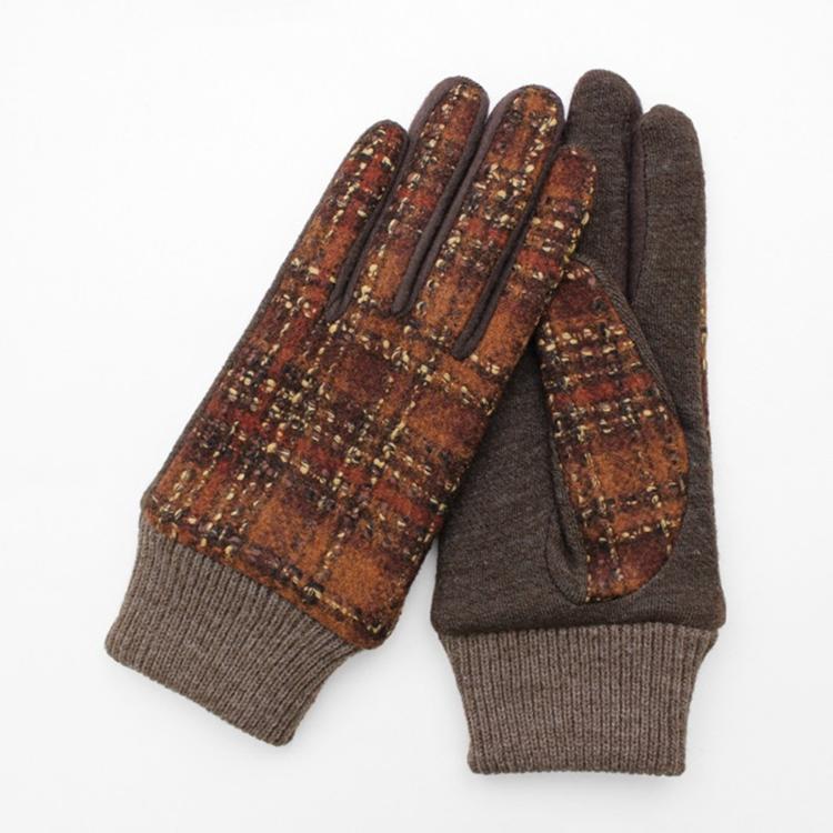 チェックブラウン