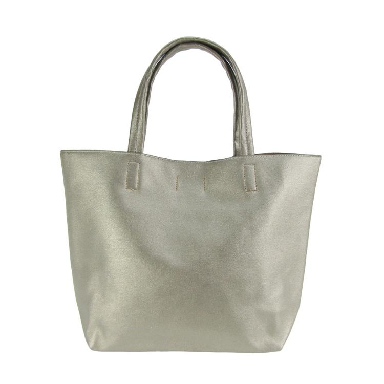 シルバーグレー