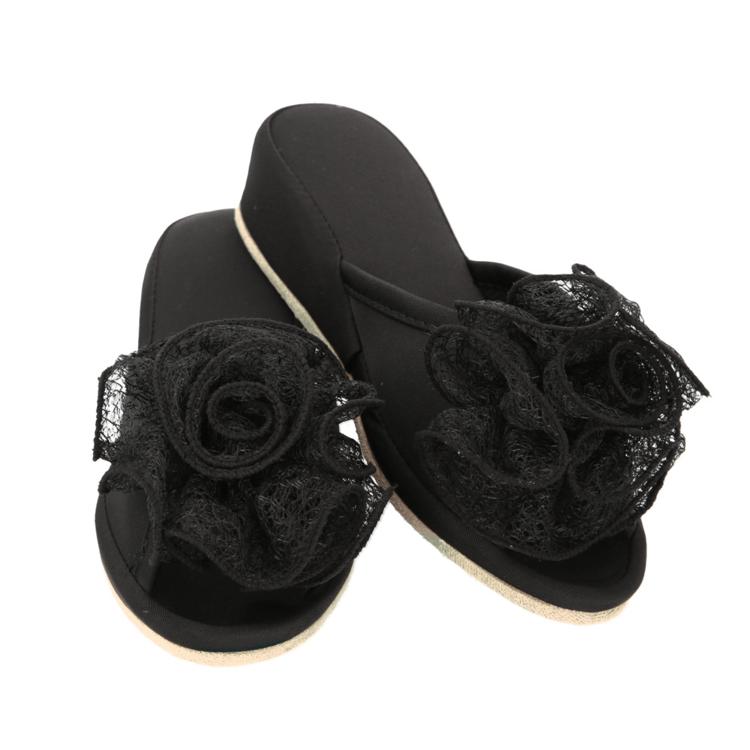 ローズブラック