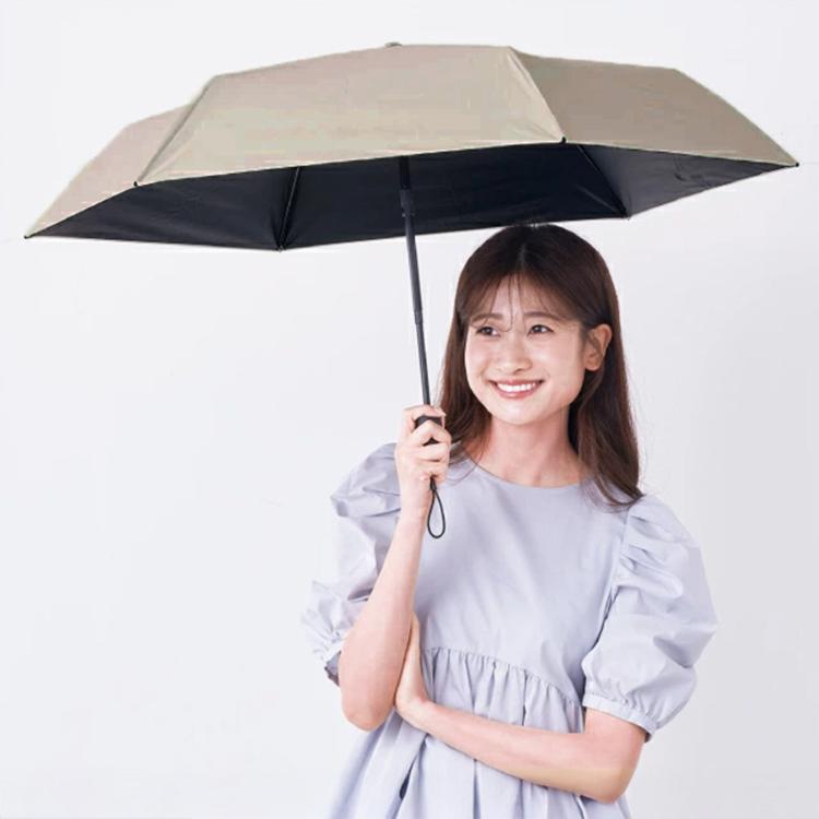 プレーングレージュ