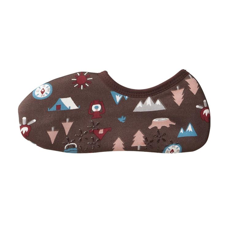 キャンプブラウン