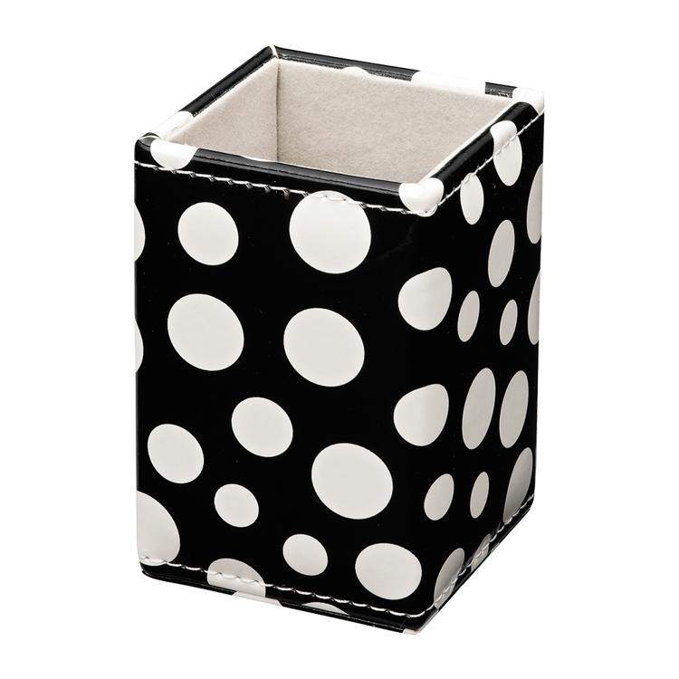 ドットブラック