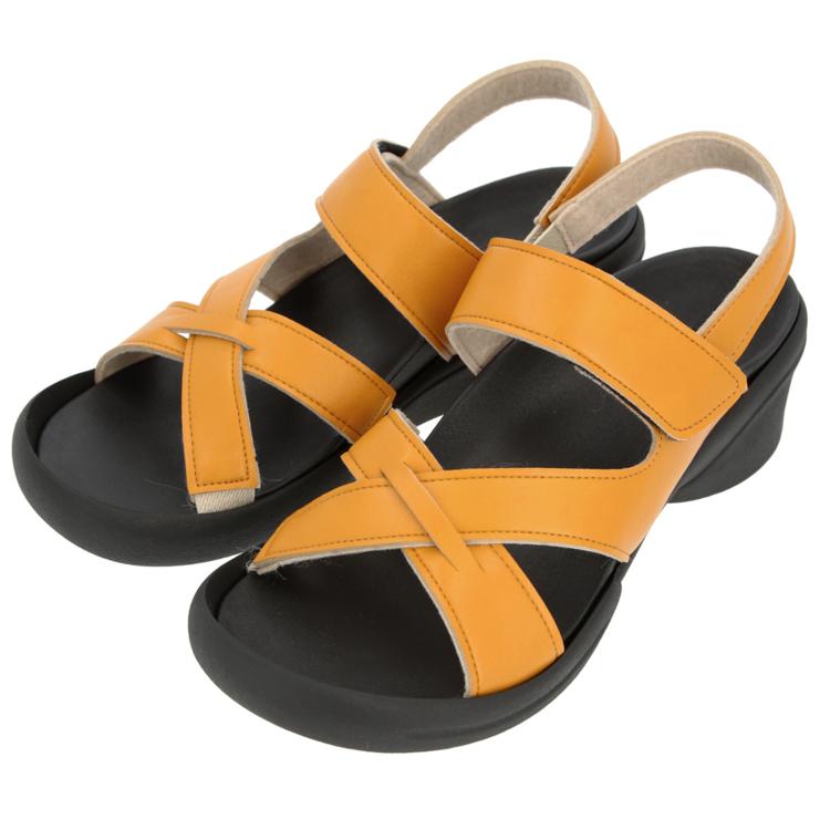 マスタード/黒ソール