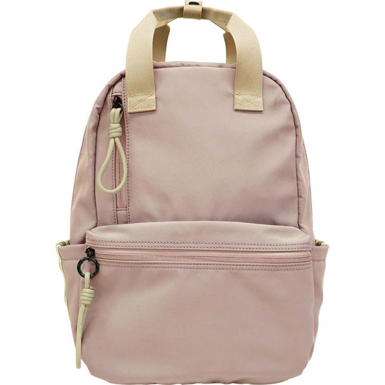 ピンクベージュ