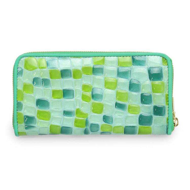 ミントグリーン