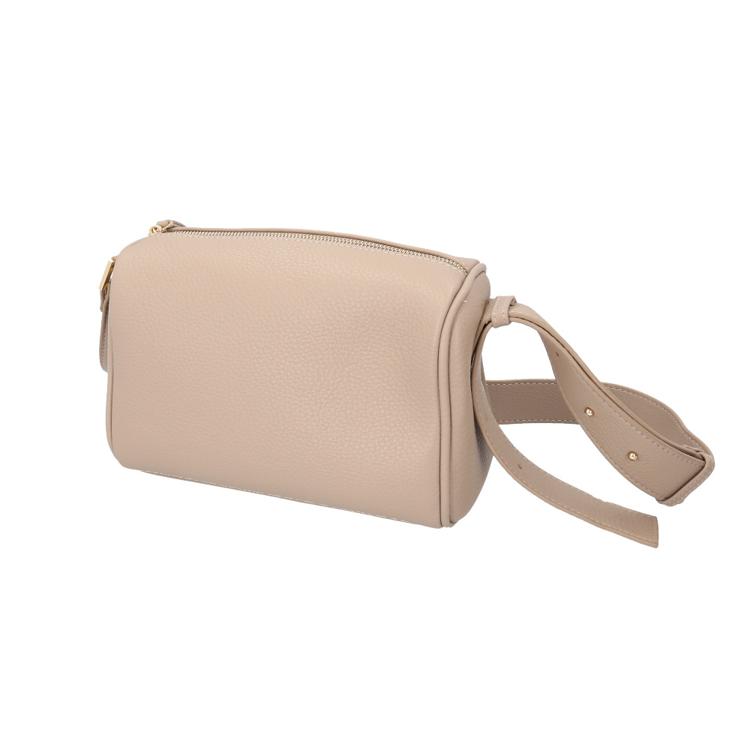 グレーベージュ