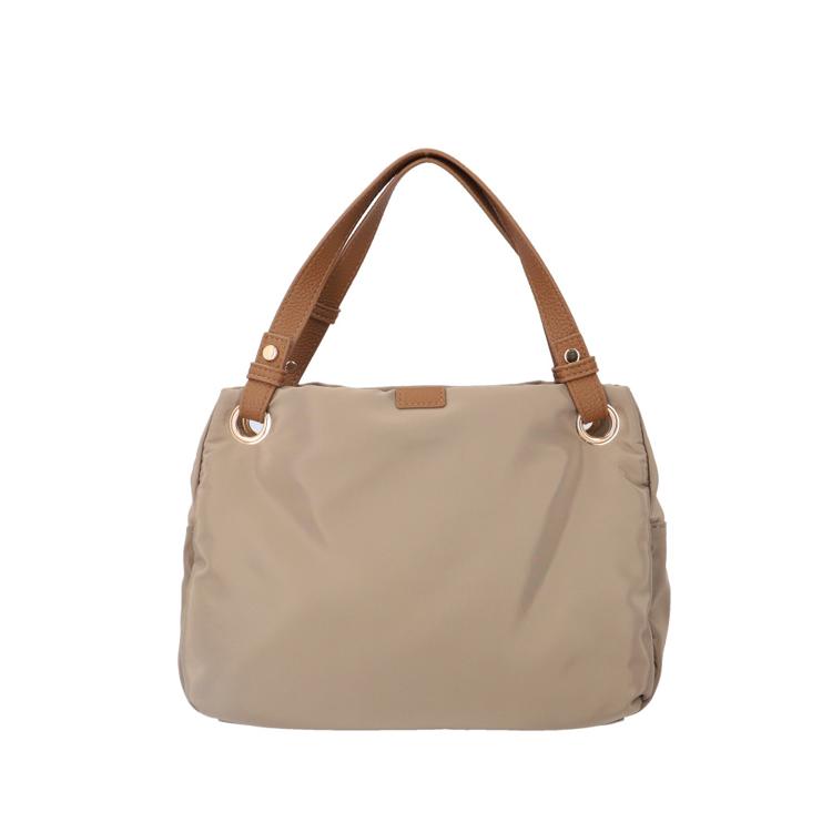 グレーベージュ