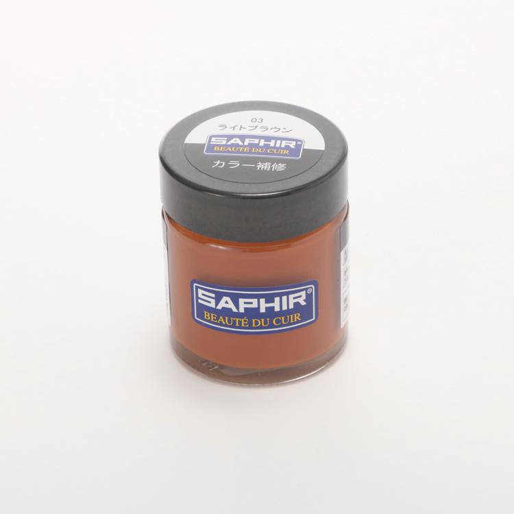 ライトブラウン